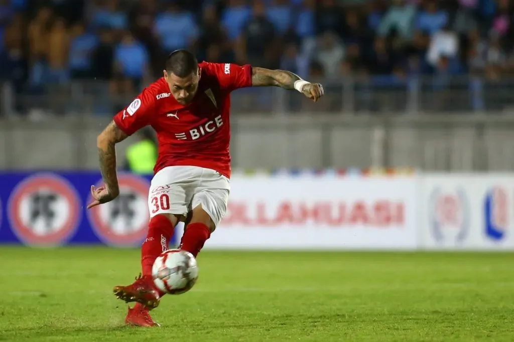 Nicolás Castillo registra dos goles en su vuelta a Universidad Católica (Photosport)