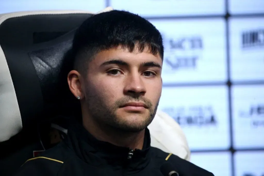Cristián Riquelme ayudará a Almirón para cumplir con la regla Sub 21 en Colo Colo (Photosport)