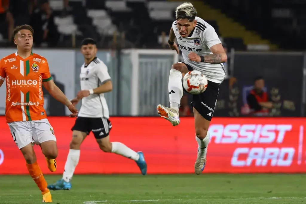 Carlos Palacios vive sus últimos partidos en Colo Colo.