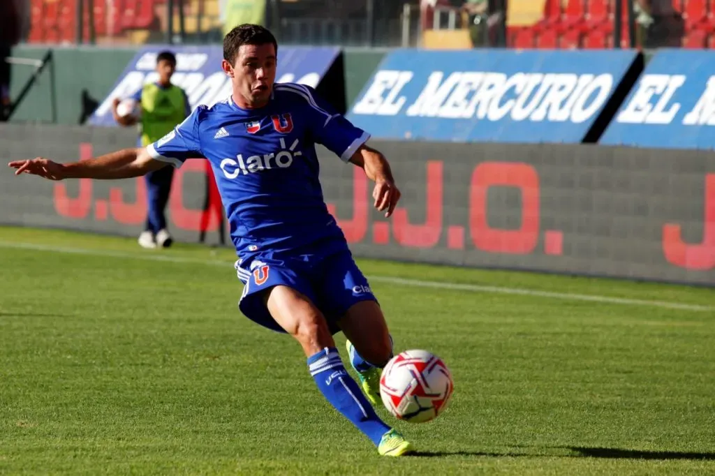 Eugenio Mena jugó para U de Chile entre 2010 y 2013 (Photosport)