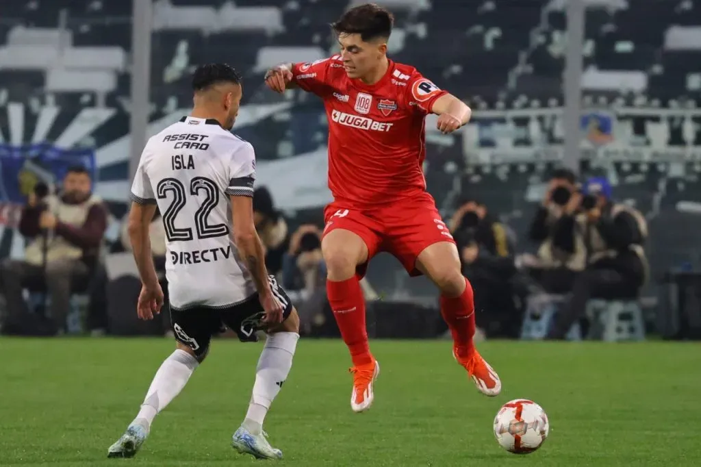 Felipe Yáñez, a préstamo desde Colo Colo jugó en Ñublense (Photosport)