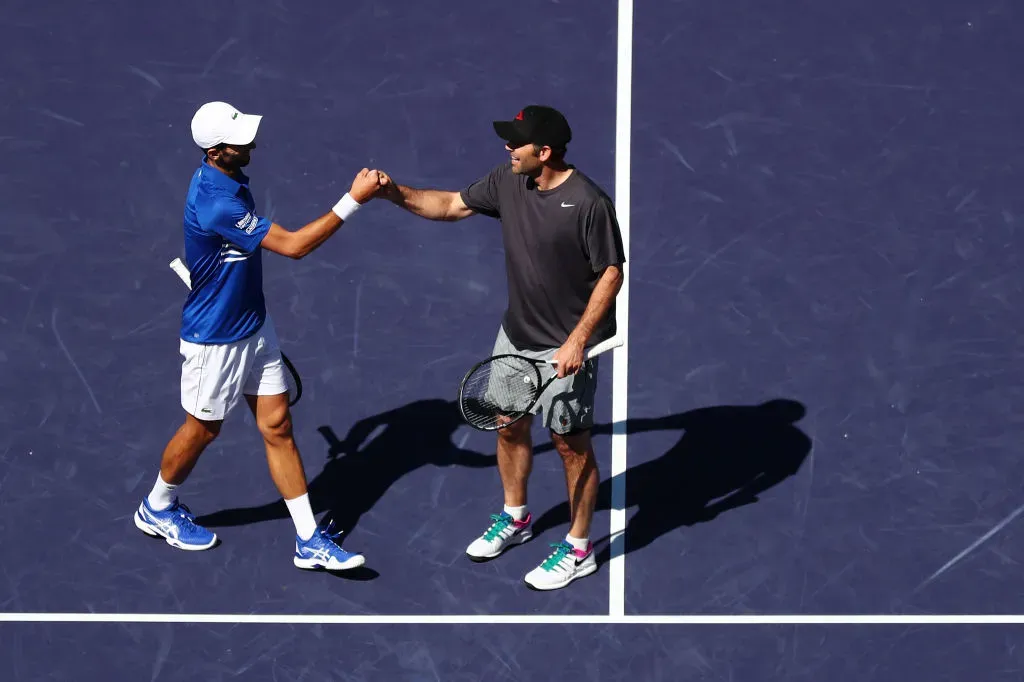 Novak Djokovic y Pete Sampras en el BNP Paribas Open at the Indian Wells Tennis Garden – Getty