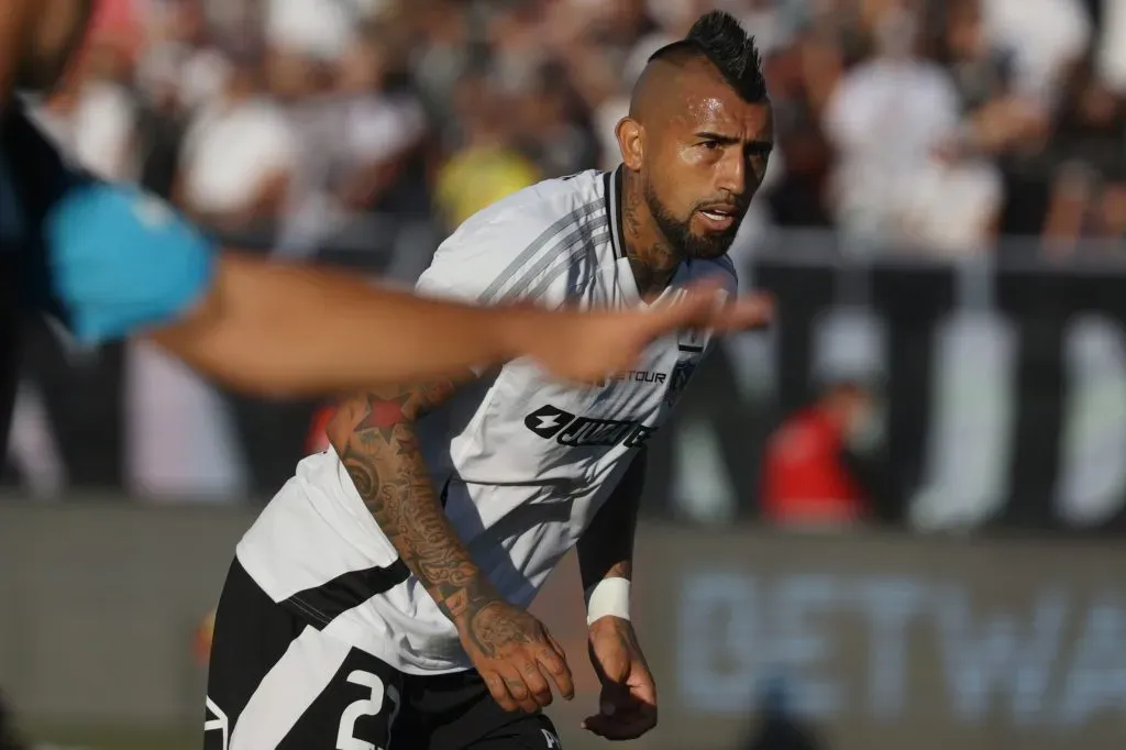 Arturo Vidal aclaró todas las dudas sobre su estado físico en Colo Colo. Foto: Photosport.