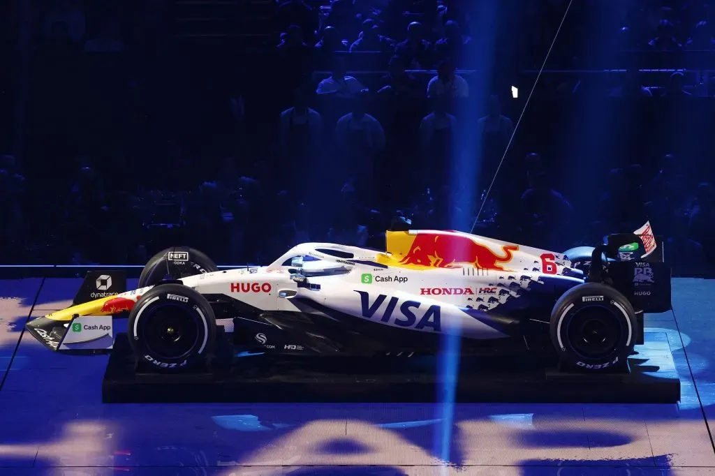 Racing Bulls durante F1 75 Live en The O2 Arena (Getty Images).