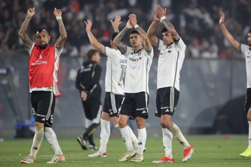 Colo Colo ya conoce su camino en la fase de grupos en Copa Libertadores 2025 (Photosport)