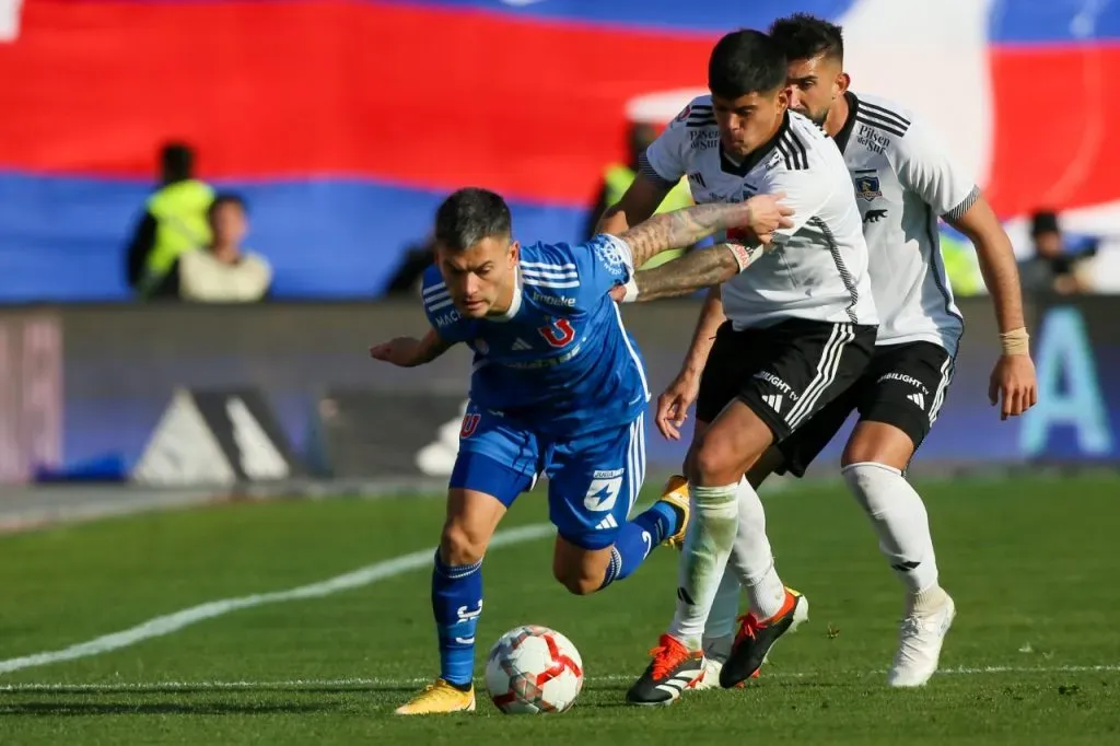 Esteban Pavez “repasó” a Johnny Herrera tras suspensión del Superclásico (Photosport)