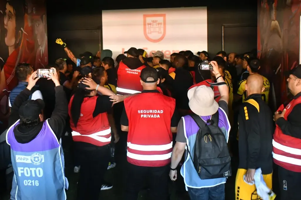 El clásico de la cuarta región terminó con una trifulca entre ambos equipos