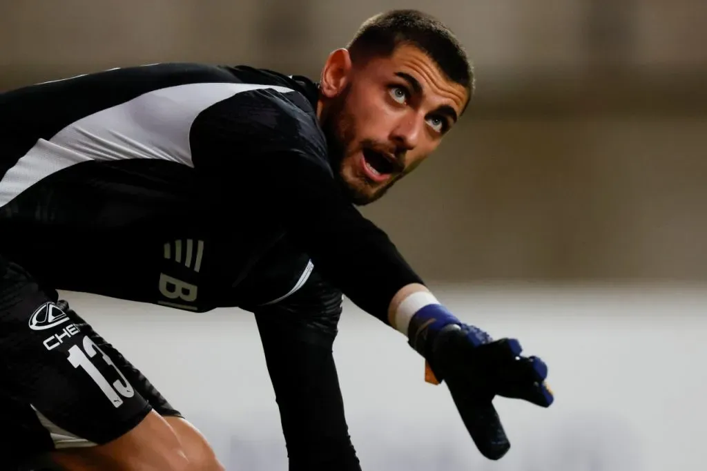 Thomas Gillier tiene nueva propuesta desde Católica para su continuidad (Photosport)