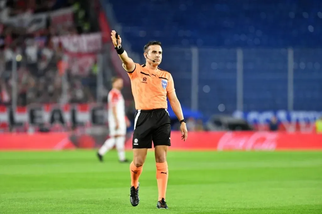 Piero Maza seguirá arbitrando en Copa Libertadores 2025 (Getty Images)