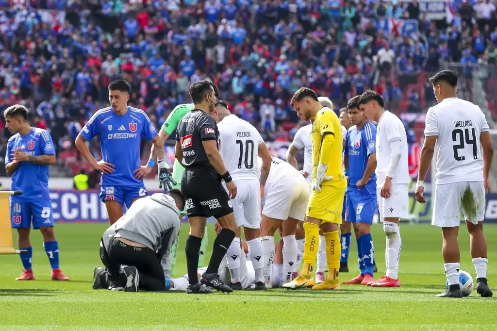 Muñoz le baja el telón a la temporada 2025: Audax confirma grave lesión del zaguero.