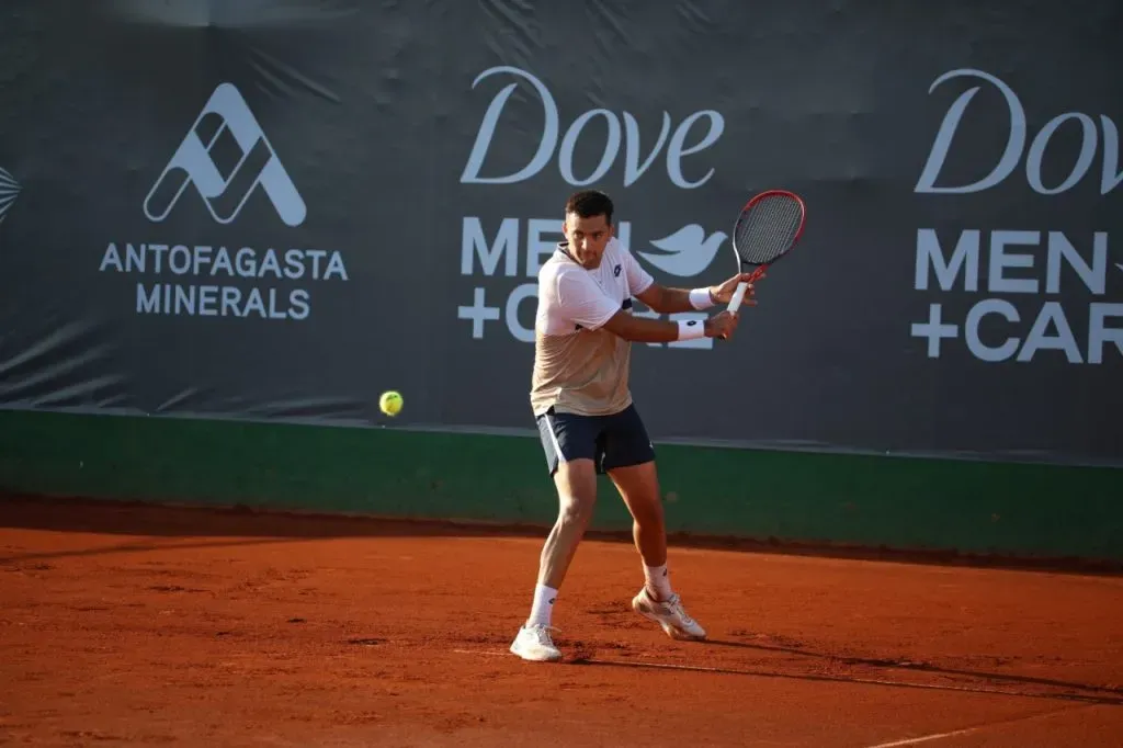Tomás Barrios debutó con triunfo en Antofagasta (Dove Men+Care Challenger)