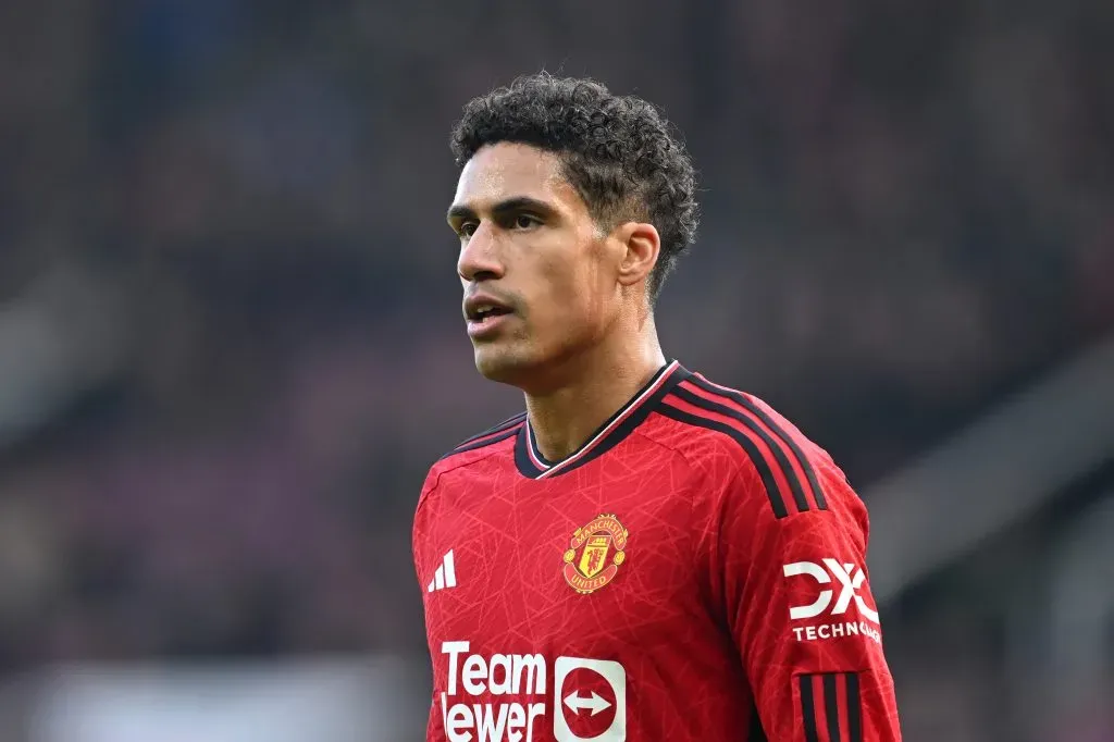 Varane vai deixar o Man United. (Photo by Michael Regan/Getty Images)