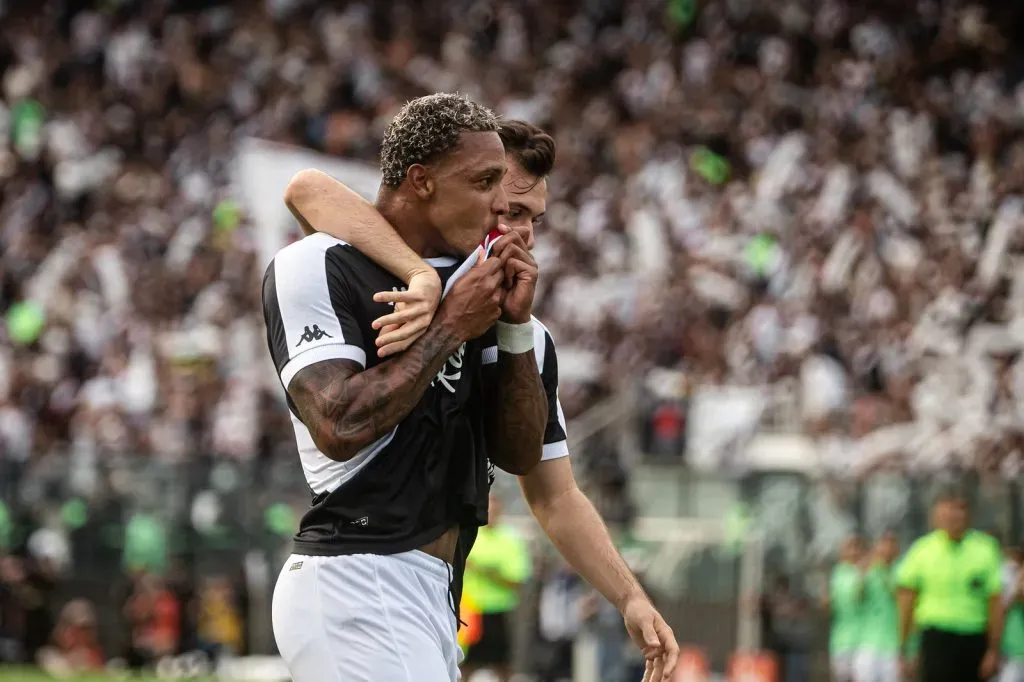 David comemora seu gol pelo Vasco na estreia do Brasileirão contra o Grêmio | Foto: Leandro Amorim/Vasco