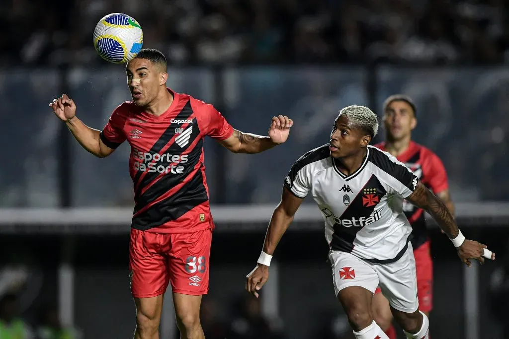 Christian em ação pelo Athletico, contra o Vasco, pelo Brasileirão Betano. Foto: Thiago Ribeiro/AGIF