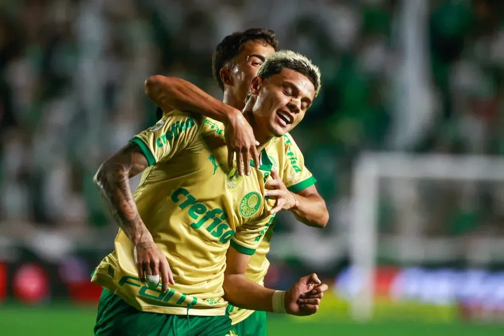 RS – CAXIAS DO SUL – 20/10/2024 – BRASILEIRO A 2024, JUVENTUDE X PALMEIRAS – Richard Rios jogador do Palmeiras comemora seu gol durante partida contra o Juventude no estadio Alfredo Jaconi pelo campeonato Brasileiro A 2024. Foto: Luiz Erbes/AGIF