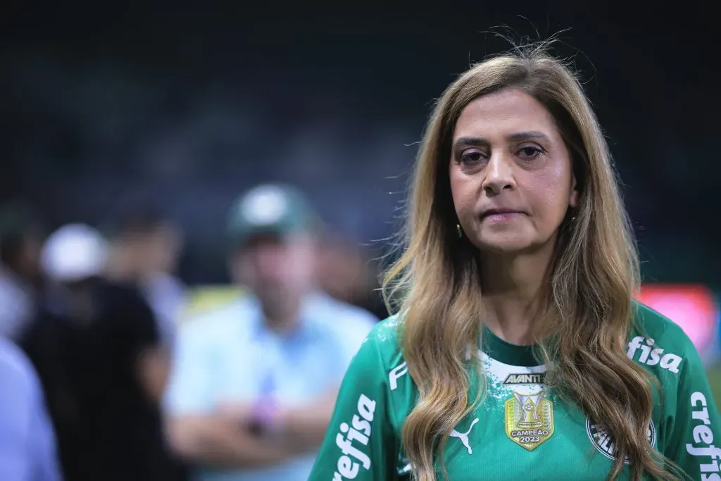 Leila pereira, presidente do Palmeiras, durante partida contra o Vasco (Foto: Ettore Chiereguini/AGIF)