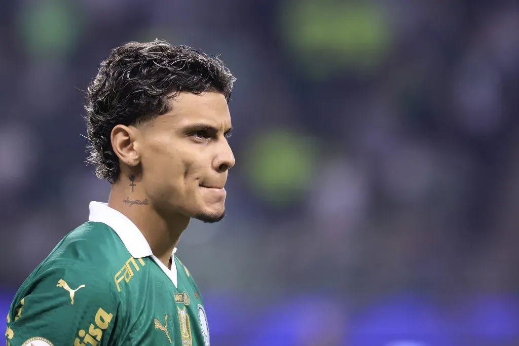 Richard Rios, jogador do Palmeiras, durante partida contra o Vitoria (Foto: Marcello Zambrana/AGIF)