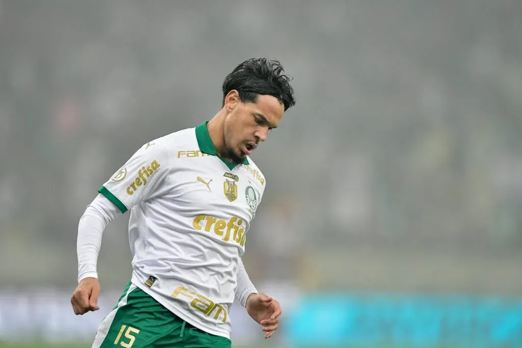 RJ – RIO DE JANEIRO – 24/07/2024 – BRASILEIRO A 2024, FLUMINENSE X PALMEIRAS – Gustavo Gomez jogador do Palmeiras durante partida contra o Fluminense no estadio Maracana pelo campeonato Brasileiro A 2024. Foto: Thiago Ribeiro/AGIF