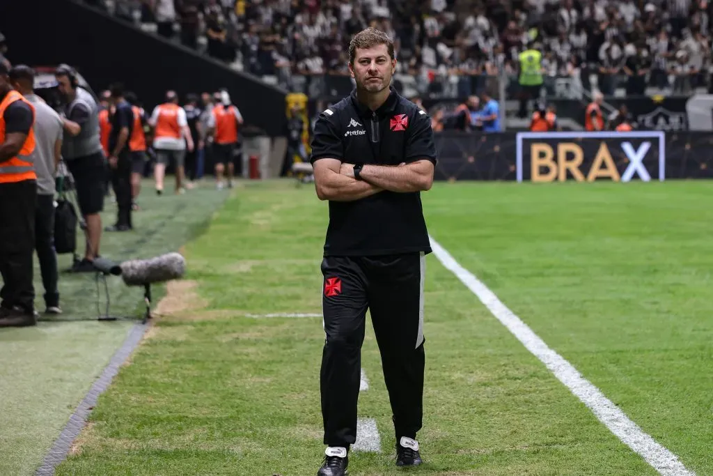 Rafael Paiva técnico do Vasco durante partida contra o Atlético-MG no estadio Arena MRV pelo campeonato Copa Do Brasil 2024. Foto: Gilson Lobo/AGIF