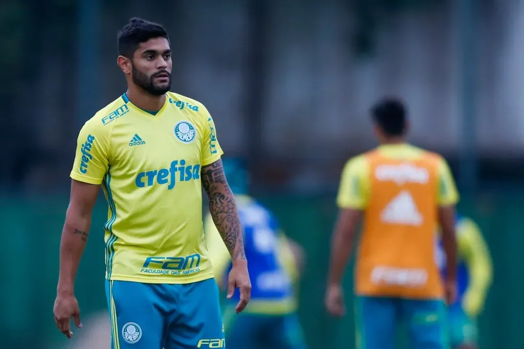 SAO PAULO – SP – 19/05/2016 – TREINO DO PALMEIRAS – Luan durante treino do Palmeiras no CT Academia de Futebol. Foto: Marcello Zambrana/AGIF