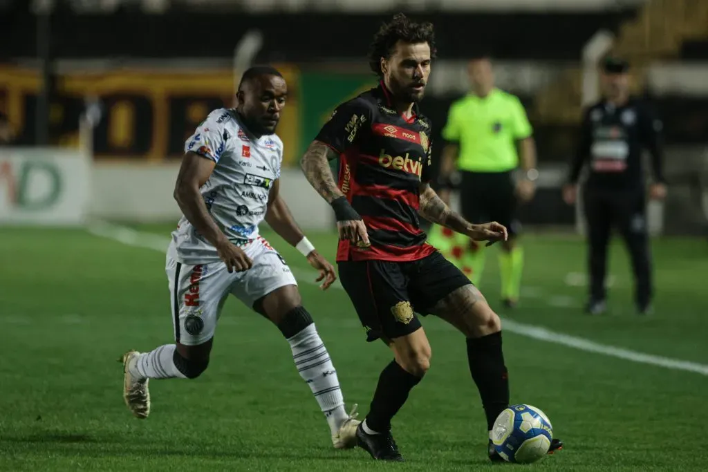 Lucas Lima durante partida contra o Operário pelo Campeonato Brasileiro B 2024. Foto: Joao Vitor Rezende Borba/AGIF