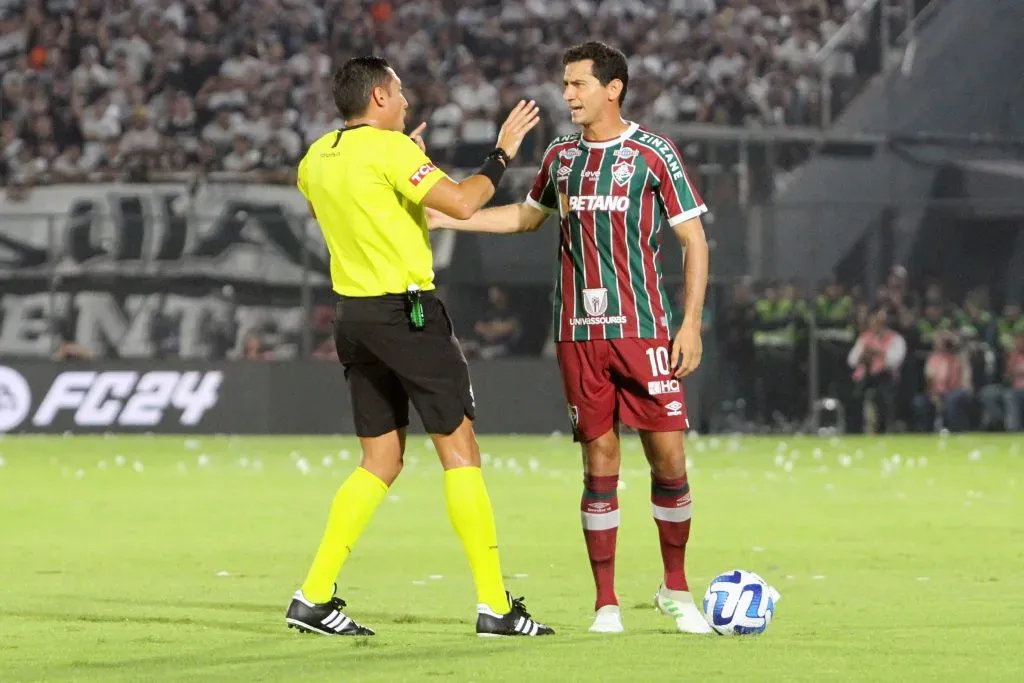 Valenzuela dirigió varias veces a Fluminense en esta copa. (Foto: Getty Images)