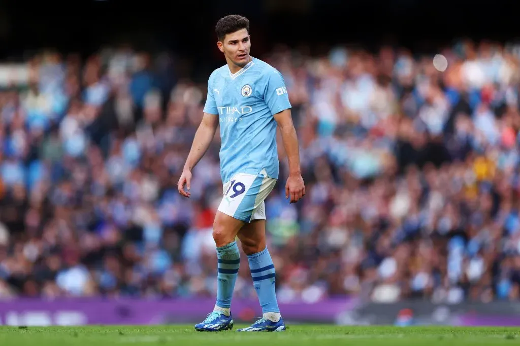 Julián Álvarez en el último partido del Manchester City, ante Brighton. (Foto: Getty).