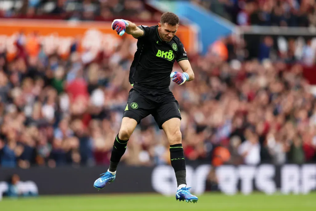 Dibu, el arquero de Aston Villa. (Foto: Getty)