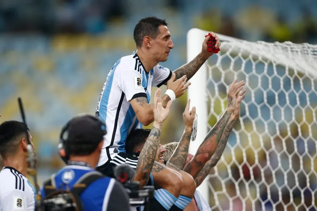 Di María fue ovacionado por los hinchas argentinos en el Maracaná.