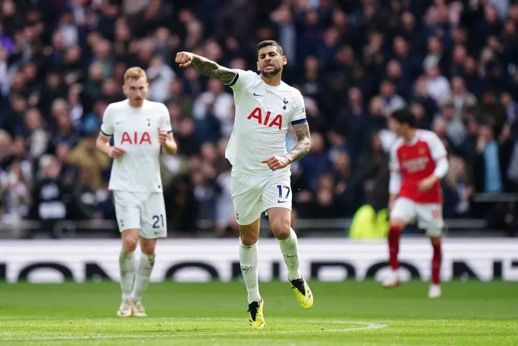Cuti celebra su tanto ante Arsenal. (Foto: IMAGO).