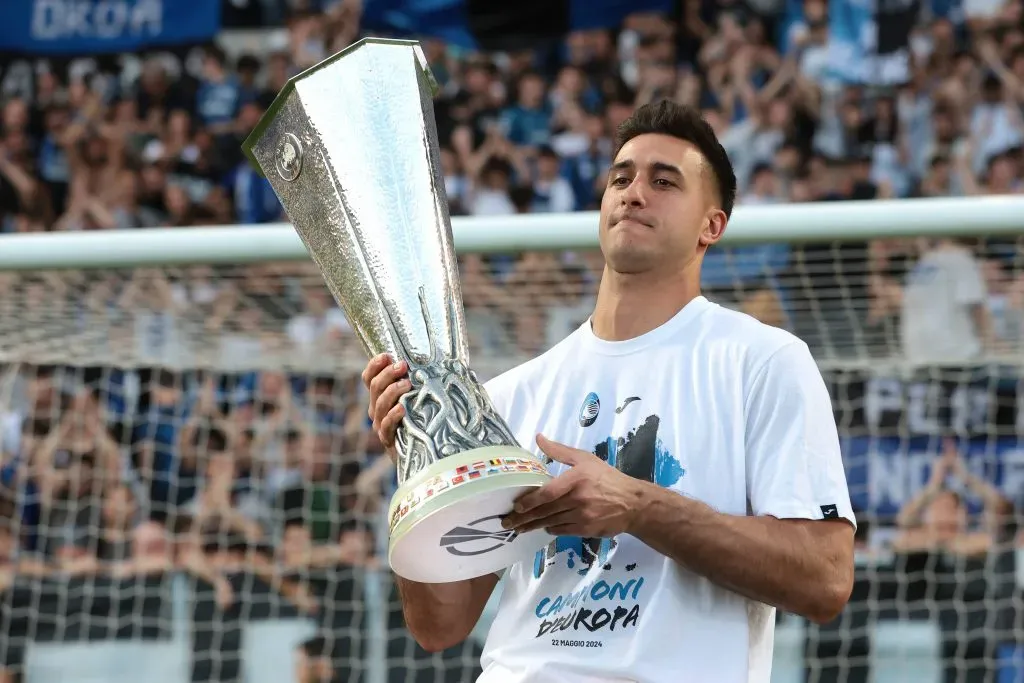 Juan Musso, campeón de la Europa League 2023/2024 con Atalanta.