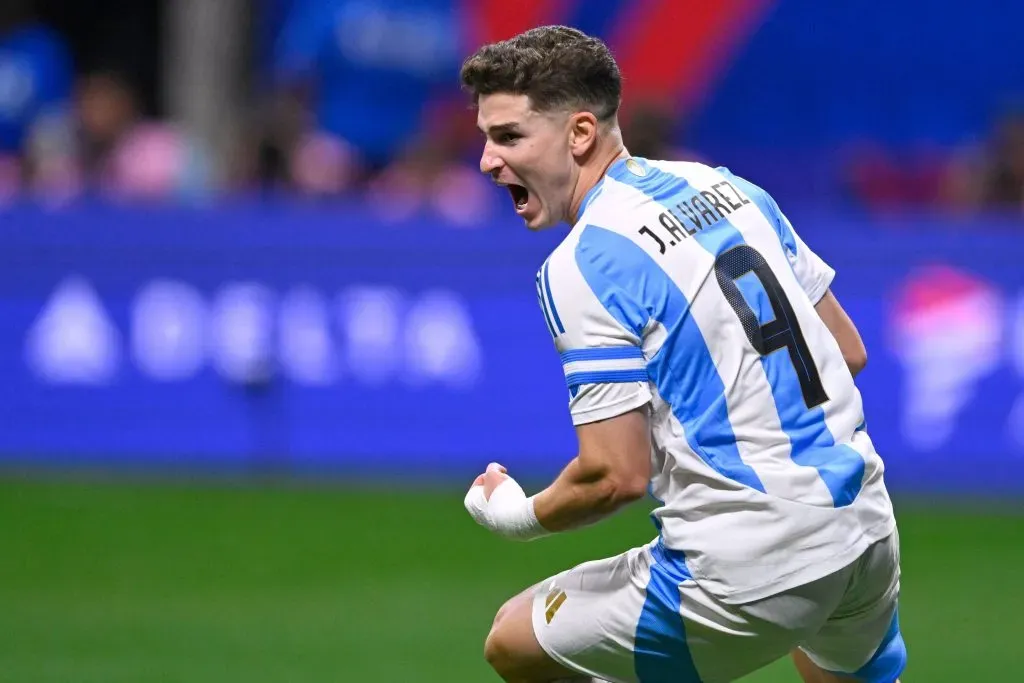 Julián Álvarez, tras su participación en la Copa América y en los Juegos Olímpicos, tendría que volver al Manchester City en la última semana de agosto.