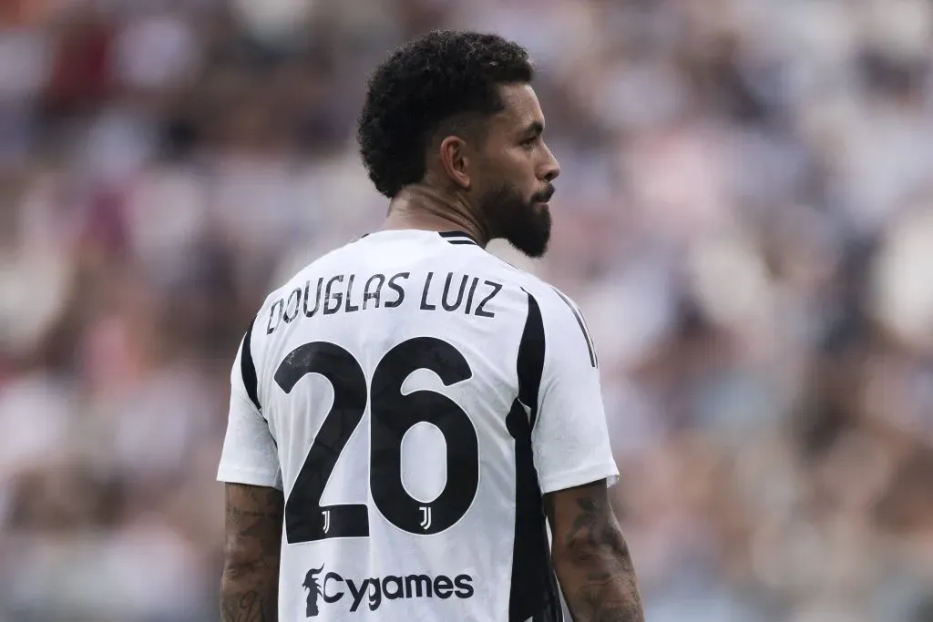 Douglas Luiz en Juventus (IMAGO)