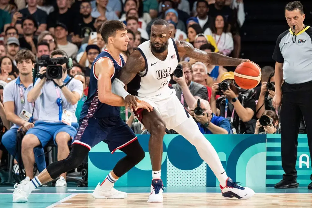 LeBron James, la figura de Estados Unidos ante Serbia. (Foto: IMAGO / PanoramiC).