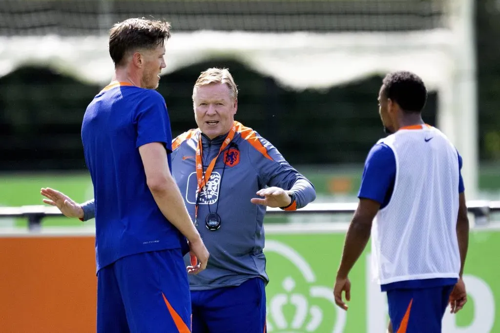 Koeman intervino en la situación entre Timber y Weghorst. (Foto: IMAGO / ANP).