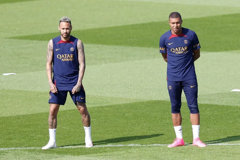 Neymar junto a Mbappé en PSG. (Foto: IMAGO / HMB-Media).