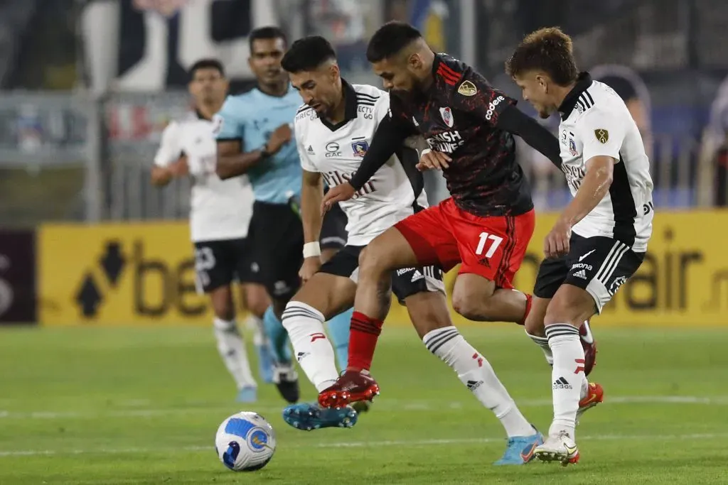 Paulo Díaz ante Colo Colo en 2022. (Foto: IMAGO).