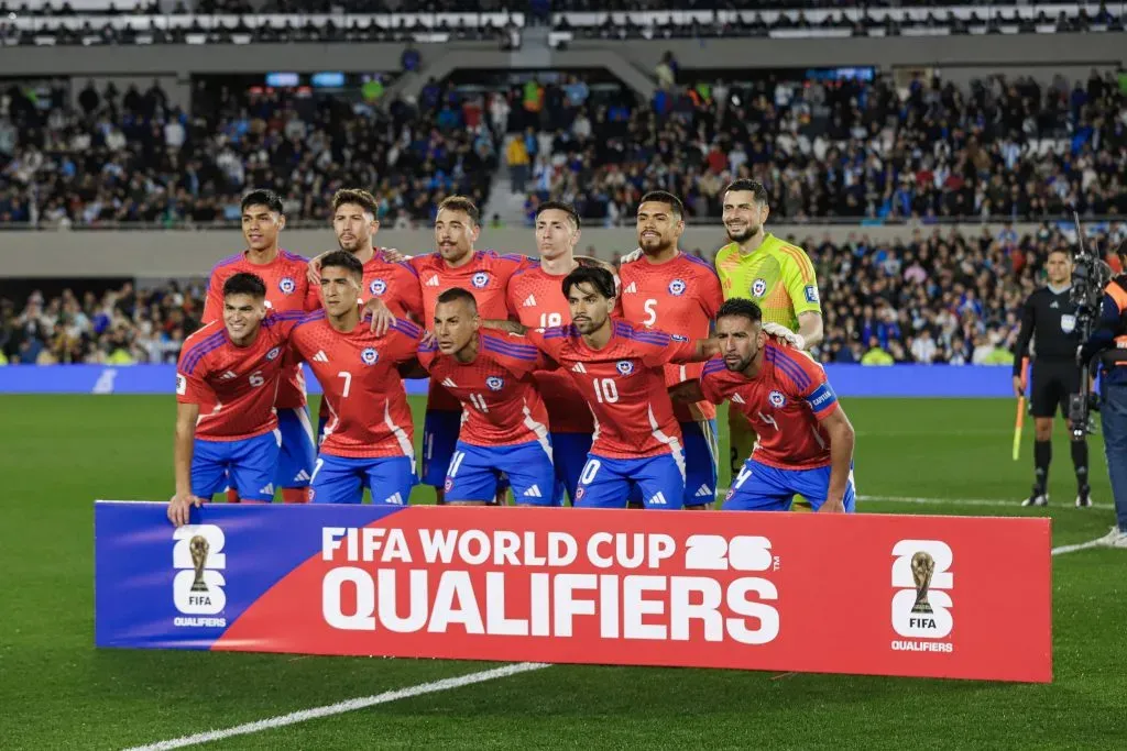 Tras ocho partidos jugados, Chile está en el noveno puesto con cinco unidades. (Foto: IMAGO).