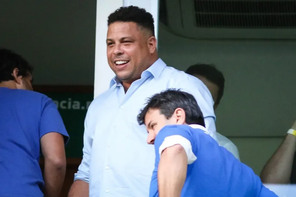 MG – Belo Horizonte – 26/01/2022 – MINEIRO 2022 CRUZEIRO X URT – Ronaldo Fenomeno antes da partida contra o URT no estadio Independencia pelo campeonato Mineiro 2022. Foto: Fernando Moreno/AGIF