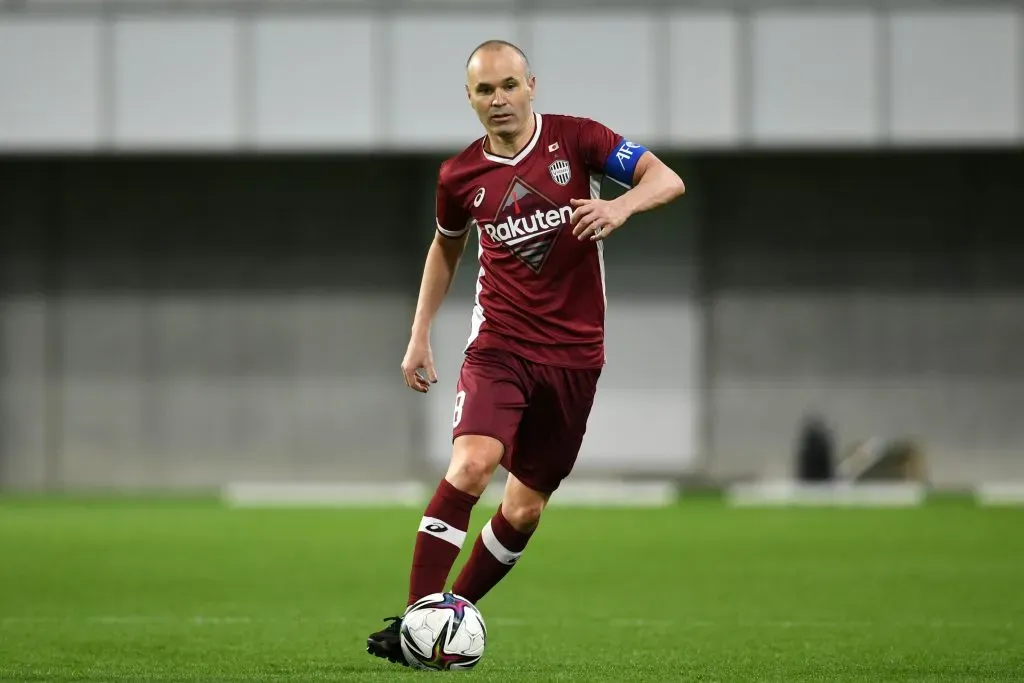 (Photo by Masashi Hara/Getty Images) – Iniesta