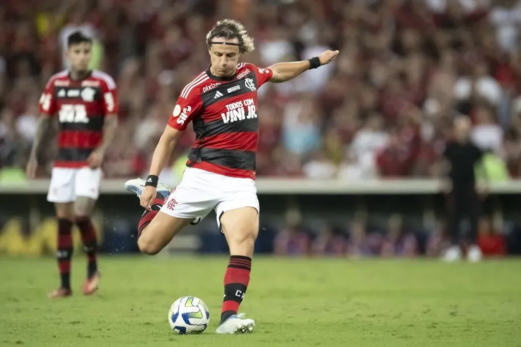 Foto: Jorge Rodrigues/AGIF – Contrato de David Luiz foi estendido
