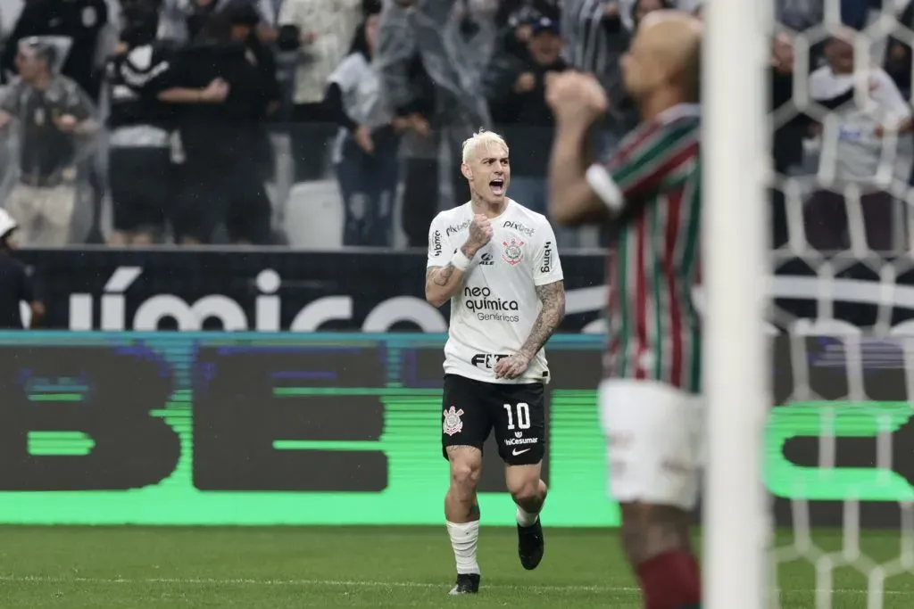 Foto: Marcello Zambrana/AGIF – Fluminense viu Róger Guedes decidir na Neo Química Arena