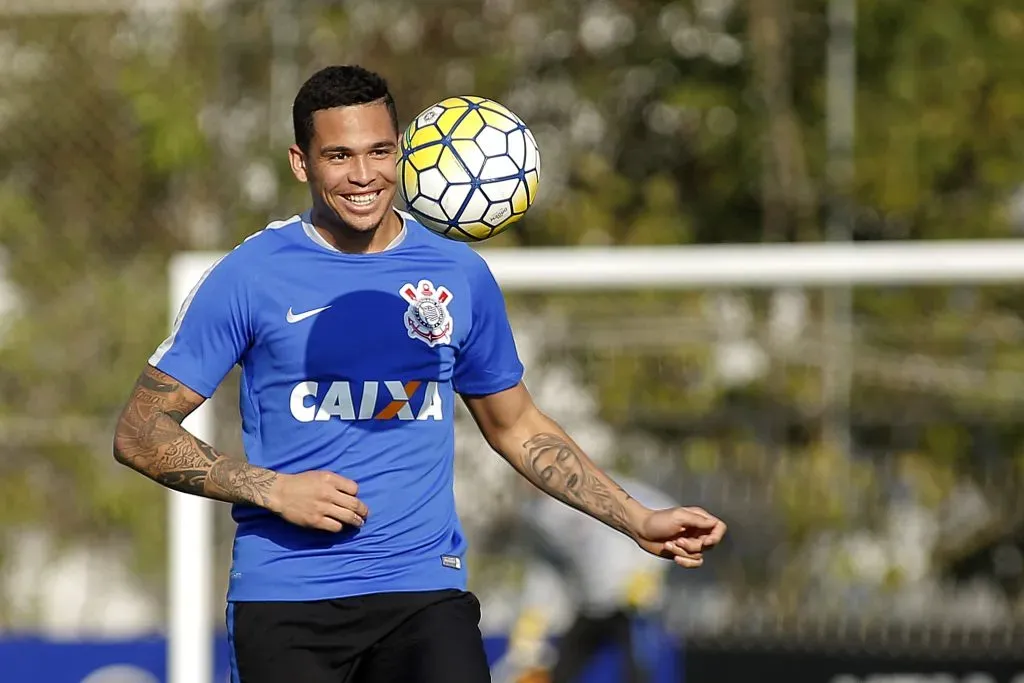 SAO PAULO – SP – 17/08/2016 – TREINO DO CORINTHIANS  – Luciano durante treino do Corinthians no CT Dr. Joaquim Grava em Sao Paulo. Foto: Daniel Vorley/AGIF
