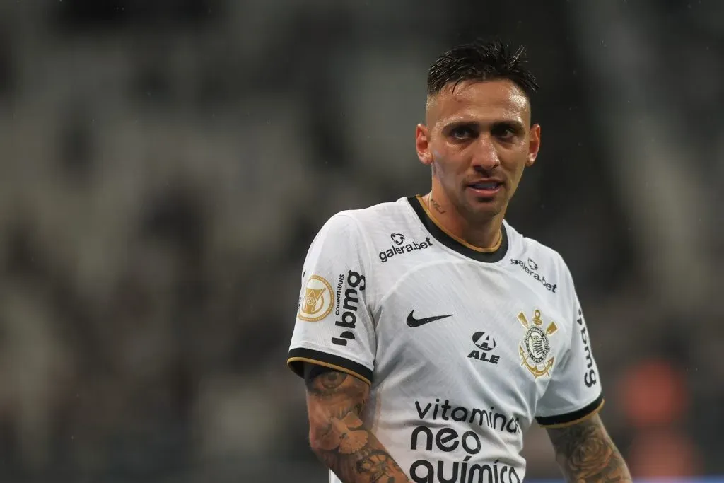 SP – Sao Paulo – 28/09/2022 – BRASILEIRO A 2022, CORINTHIANS X ATLETICO-GO – Gustavo Silva jogador do Corinthians durante partida contra o Atletico-GO no estadio Arena Corinthians pelo campeonato Brasileiro A 2022. Foto: Marcello Zambrana/AGIF
