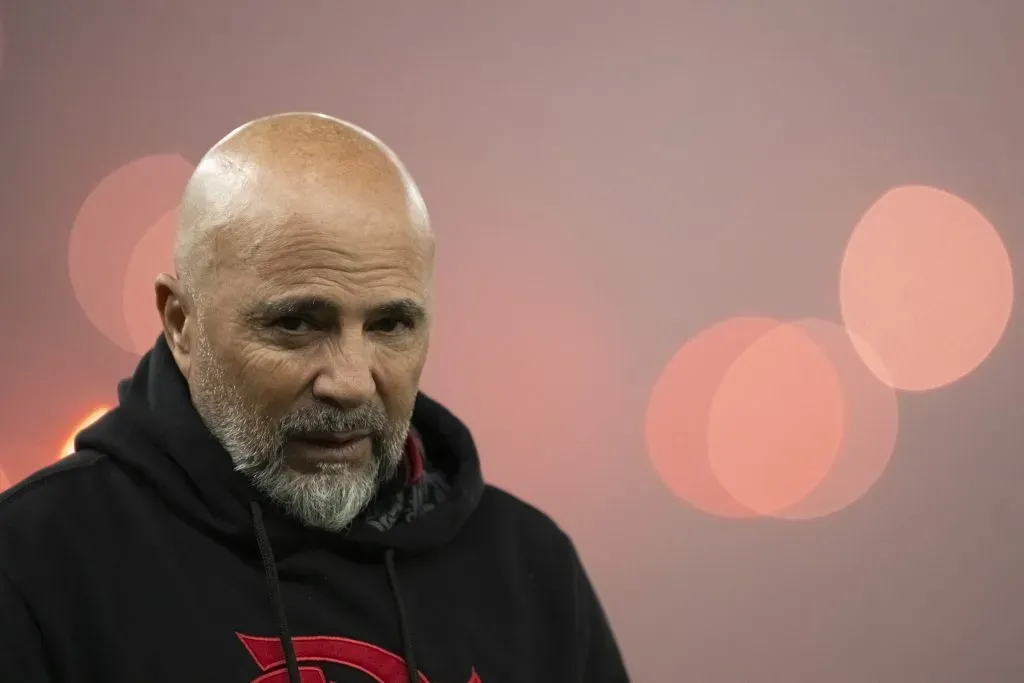 Sampaoli explicou porque Rodrigo Caio não vem tendo chances no Flamengo. Foto: Jorge Rodrigues/AGIF