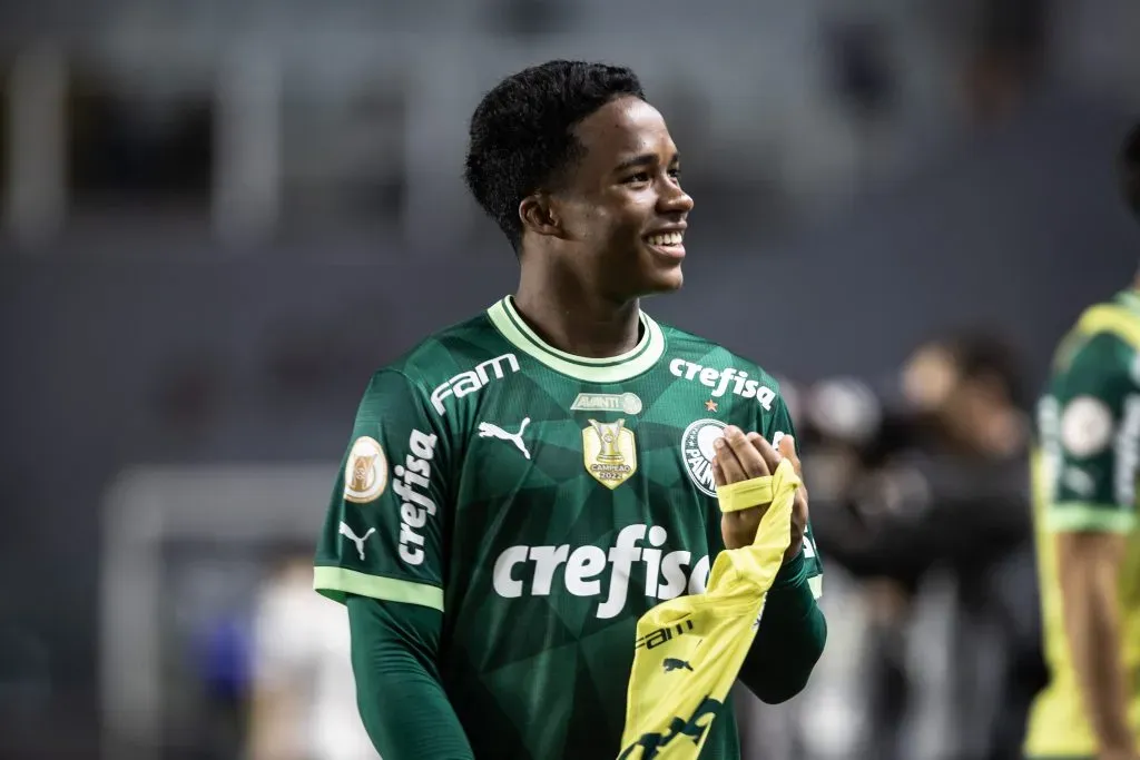 Foto: Abner Dourado/AGIF – Endrick não vem sendo utilizado por Abel nos últimos jogos do Palmeiras e deixou Real furioso