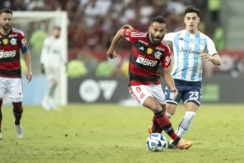 Foto: Jorge Rodrigues/AGIF – Thiago Maia também melhorou no Flamengo