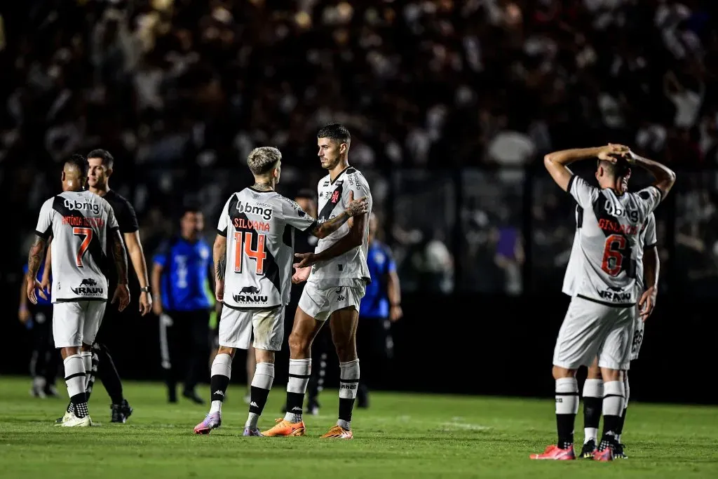 Foto: Thiago Ribeiro/AGIF- Jogadores do Vasco