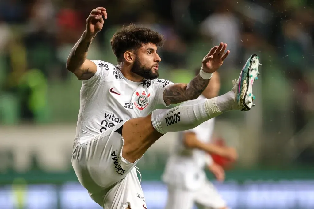 Foto: Gilson Junio/AGIF – Yuri Alberto, jogador do Corinthians, durante partida contra o America-MG no estadio Independencia, pelo campeonato BRASILEIRO A 2023.