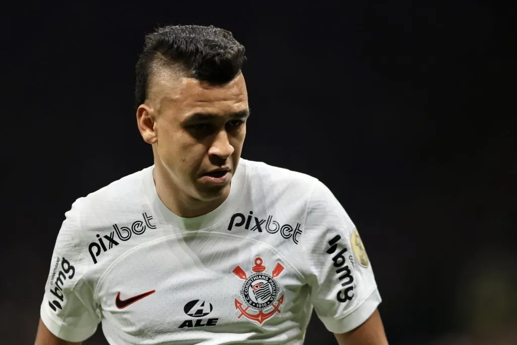 Foto: Marcello Zambrana/AGIF – Cantillo não tem permanência garantida no Corinthians.